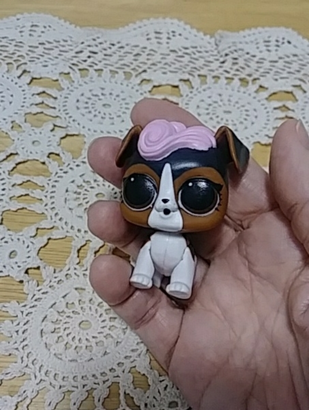 LOL Surprise Pets DJ K9 Canine Animals Dolls Pet Puppy Dog pink hair